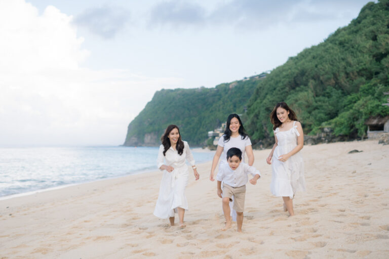 KHADIJAH’S FAMILY AT MELASTI BEACH BALI